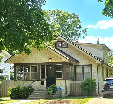 671 Roy St S, Saint Paul, MN 55116
