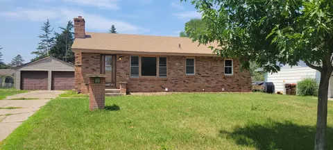 8844 Inwood Ave S, Cottage Grove, MN 55016