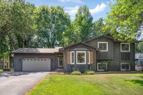 2292 129th Ave NW, Coon Rapids, MN 55448