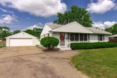 9630 Columbus Ave S, Bloomington, MN 55420