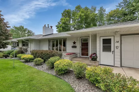 14 Roger Rd, Saint Cloud, MN 56301 photo 2
