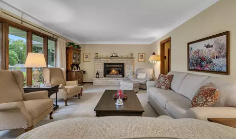 14 Roger Rd, Saint Cloud, MN 56301 photo 3