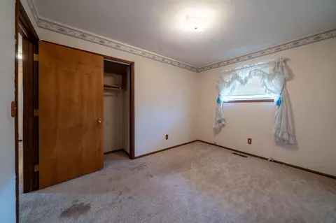 609 E 4th Ave, Hewitt, MN 56453 photo 11