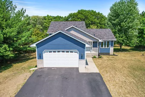 2563 185th Ln NE, East Bethel, MN 55092