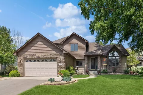 3911 143rd St W, Rosemount, MN 55068