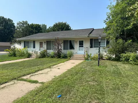 603605 N Grove St, River Falls, WI 54022
