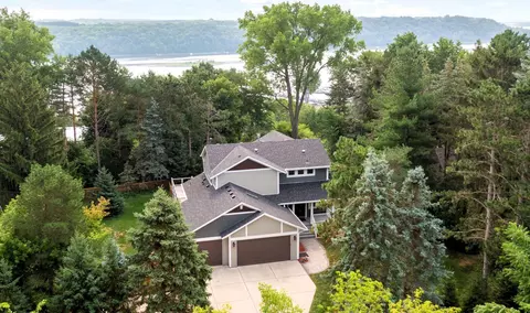 2248 Orwell Ct N, Stillwater, MN 55082