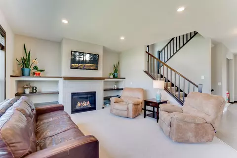 1081 Ashbrook Path, Rosemount, MN 55068 photo 14