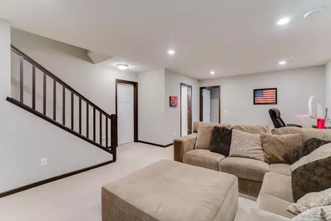1081 Ashbrook Path, Rosemount, MN 55068 photo 38
