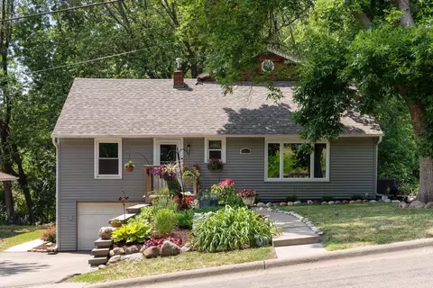 2539 Morrison St, Little Canada, MN 55117
