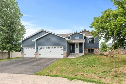 1060 243rd Cir NE, East Bethel, MN 55005