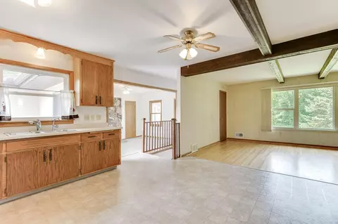2138 Budd Ave, Maple Plain, MN 55359 photo 10