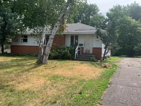 10209 5th Ave S, Bloomington, MN 55420