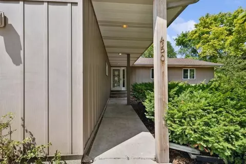 450 8th St E, Hector, MN 55342 photo 2