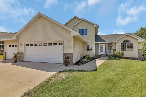 407 11th St N, Cold Spring, MN 56320