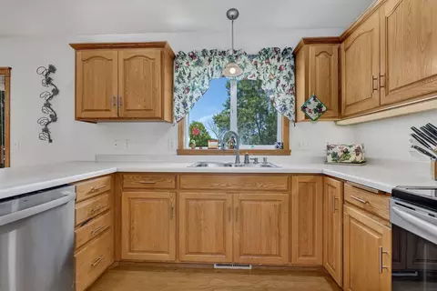 407 11th St N, Cold Spring, MN 56320 photo 6