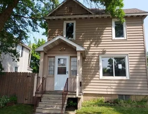 627 13th St S, Virginia, MN 55792