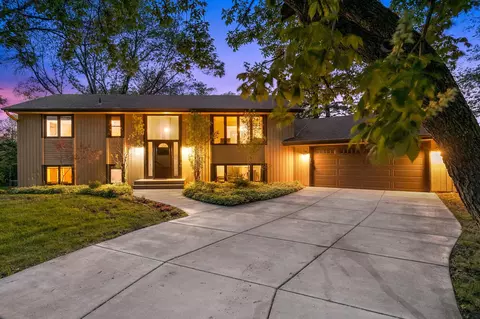 1673 Bellows St, West Saint Paul, MN 55118