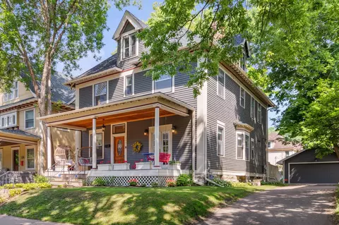 841 Laurel Ave, Saint Paul, MN 55104