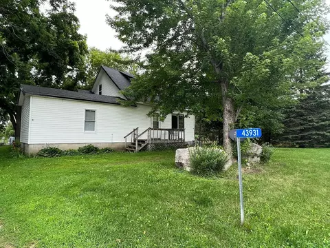 43931 45th St, Elysian, MN 56028