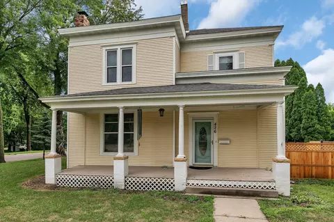 426 N Holcombe Ave, Litchfield, MN 55355