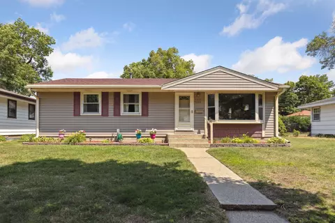 4328 France Ave N, Robbinsdale, MN 55422