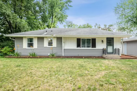 6525 90th St S, Cottage Grove, MN 55016