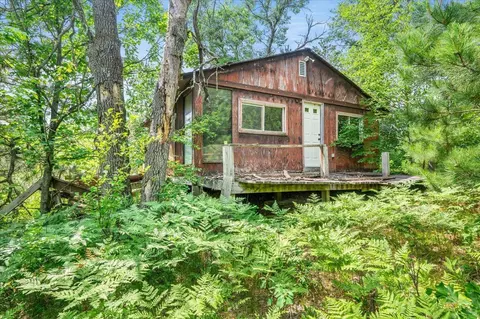 7155 Hayden Lake Rd, Oakland, WI 54830