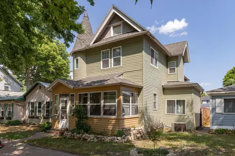 512 Main St, Winona, MN 55987