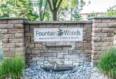 6710 Vernon Ave S #114, Edina, MN 55436