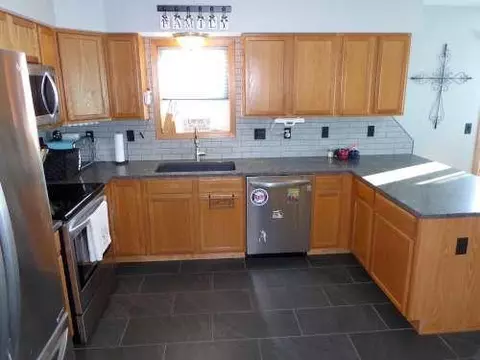 417 6th Ave S, Windom, MN 56101 photo 13