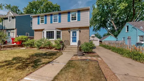 317 16th Ave SW, Rochester, MN 55902