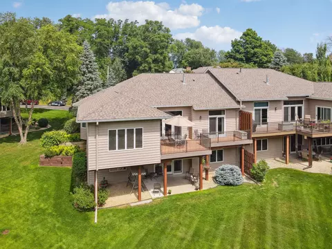 1172 College Ave, Red Wing, MN 55066
