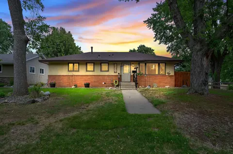 5502 Unity Ave N, Crystal, MN 55429