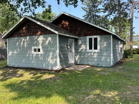 331 1st St S, Hackensack, MN 56452 photo 2