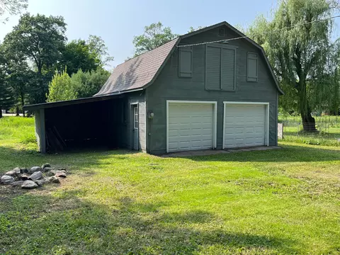 331 1st St S, Hackensack, MN 56452 photo 3