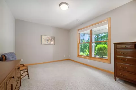 573 Spruce Cir, Eagan, MN 55123 photo 26