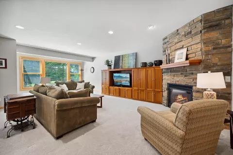 573 Spruce Cir, Eagan, MN 55123 photo 21