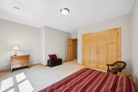 573 Spruce Cir, Eagan, MN 55123 photo 25
