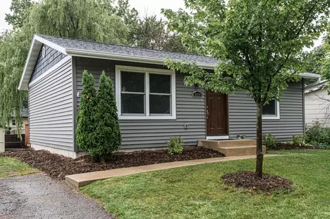 2430 Parkview Ln SE, Rochester, MN 55904