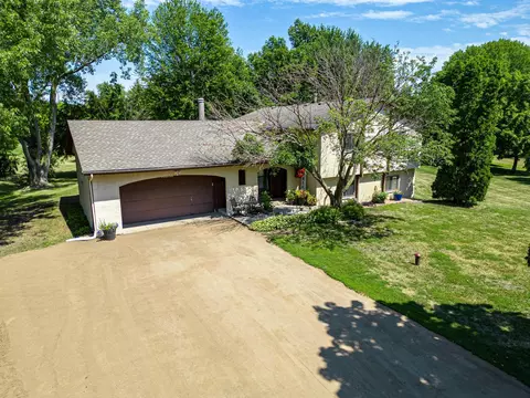 20128 Cimarron Cir, Corcoran, MN 55340 photo 3