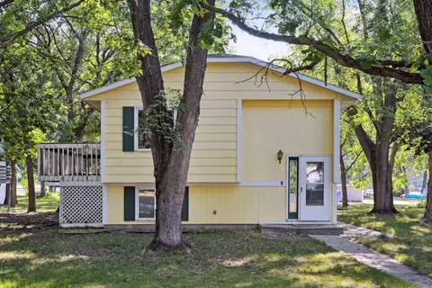 920 12th Ave SE, Saint Cloud, MN 56304