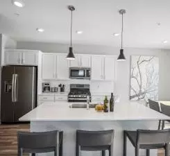 1603 Gable Dr, Carver, MN 55315