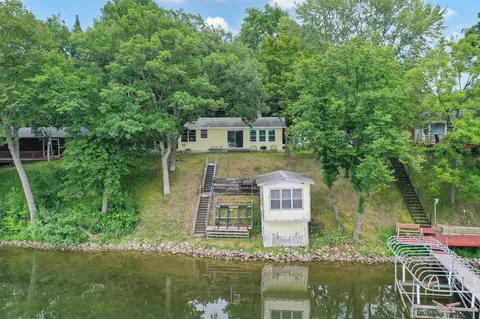 9187 Arnold Ave NW, Monticello, MN 55362