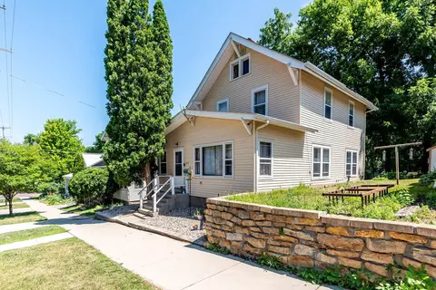 321 Marshall St, Mankato, MN 56001
