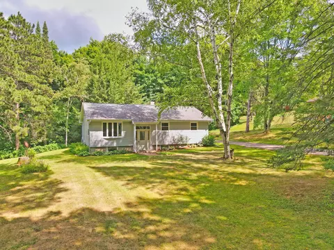 716 S Jefferson St, Saint Croix Falls, WI 54024