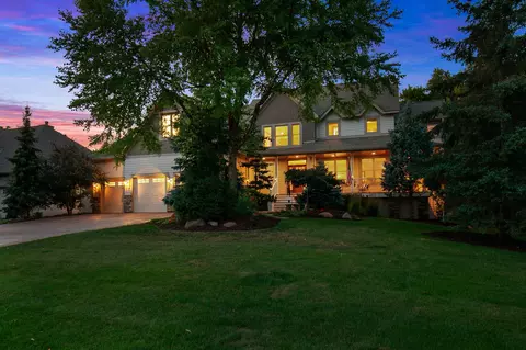27000 Noble Rd, Shorewood, MN 55331