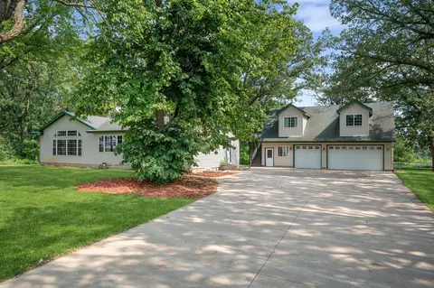 6159 115th Ave, Clear Lake, MN 55319