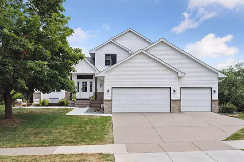 9683 Winslow Chase, Maple Grove, MN 55311