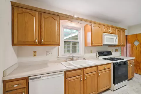 29125 Dickman Ave, Randolph, MN 55065